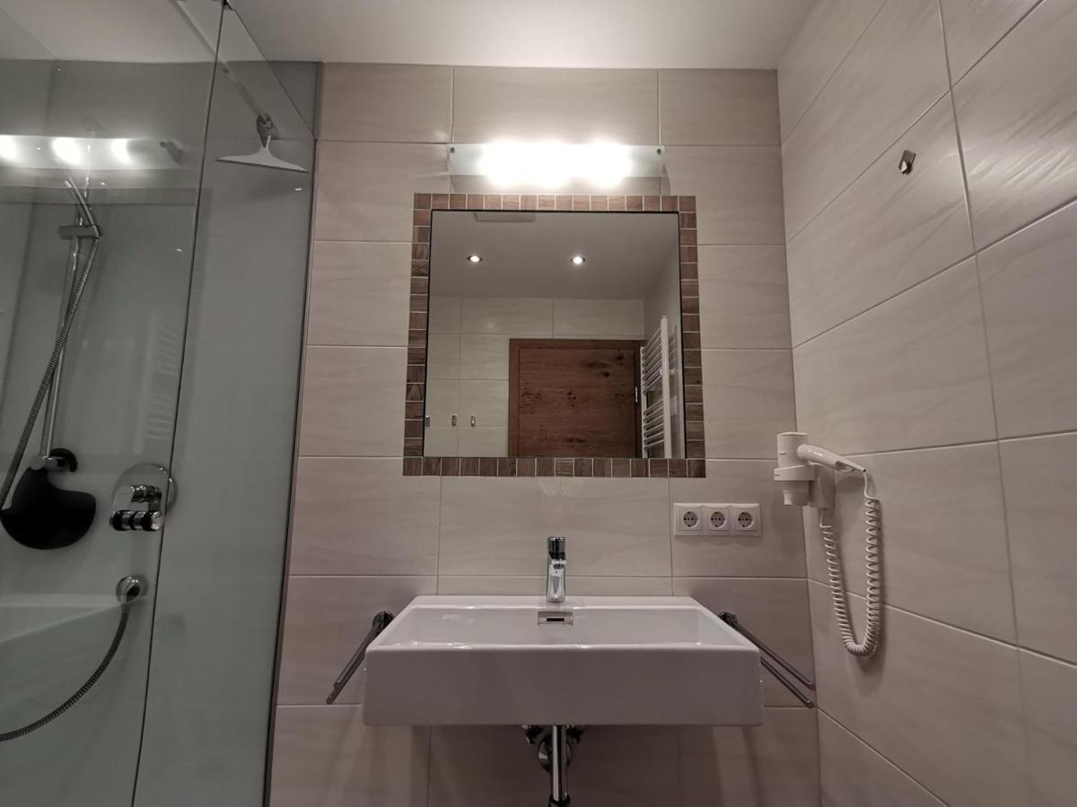 צל אם צילר Appartement Kroell Katharina מראה חיצוני תמונה